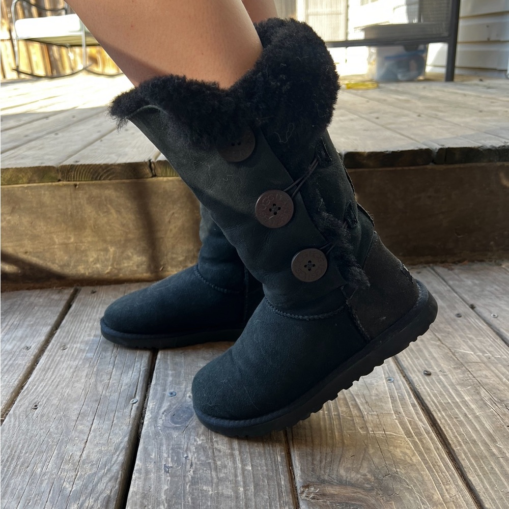 UGG Bailey button shoes
